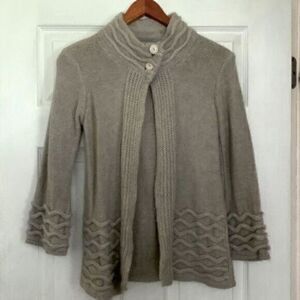 Maryline tan oatmeal cardigan sweater size small